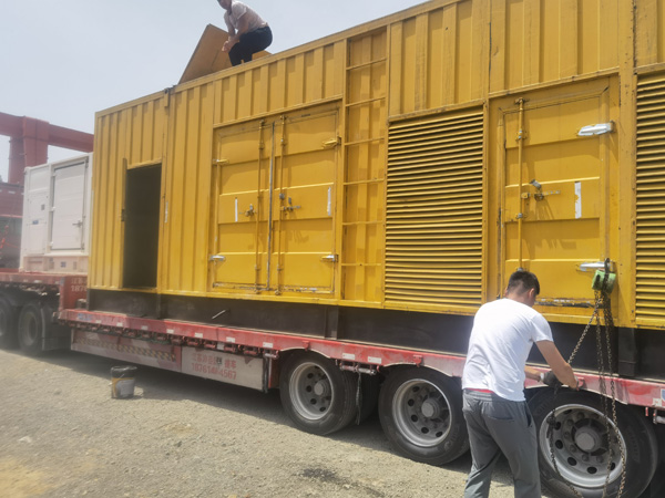 奇台发电机出租100KW发电机需要什么规格的电缆线？